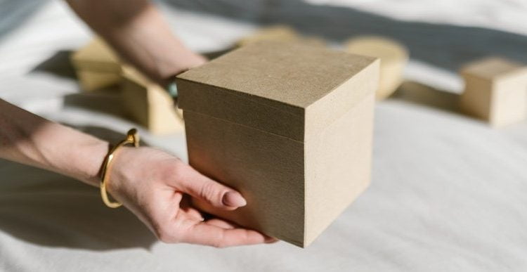 Advantages of Buying Wholesale for Your Product Packaging