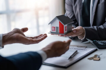Real Estate Agent